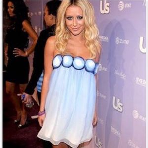 NOT FOR SALE - IN SEARCH OF Alice + Olivia Dress